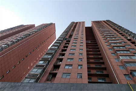 龙都宝龙庄园2室2厅1卫55万90m2出售